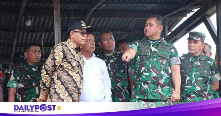 KSAD Serahkan 3 Unit Kapal Ponton Untuk Bersihkan Danau Toba dari&nbsp;Sampah