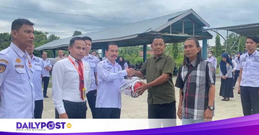 Kadishub Provinsi Gorontalo Apresiasi Masyarakat Aktif Laporkan Kerusakan Traffic Light melalui Aplikasi APILL&nbsp;TUNTAS