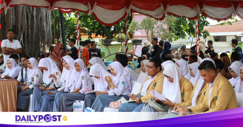 Ciptakan Pemilih Pemula yang Paham Demokrasi Sejak Dini, KPU Kota Gorontalo Gelar Student Democracy&nbsp;Competition